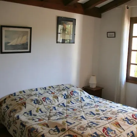 Nettes Ferienhaus Le Canon Сasa de vacaciones *